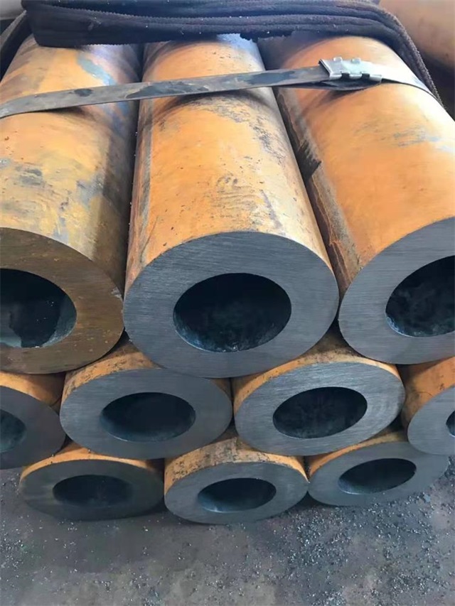 海西20号厚壁无缝钢管