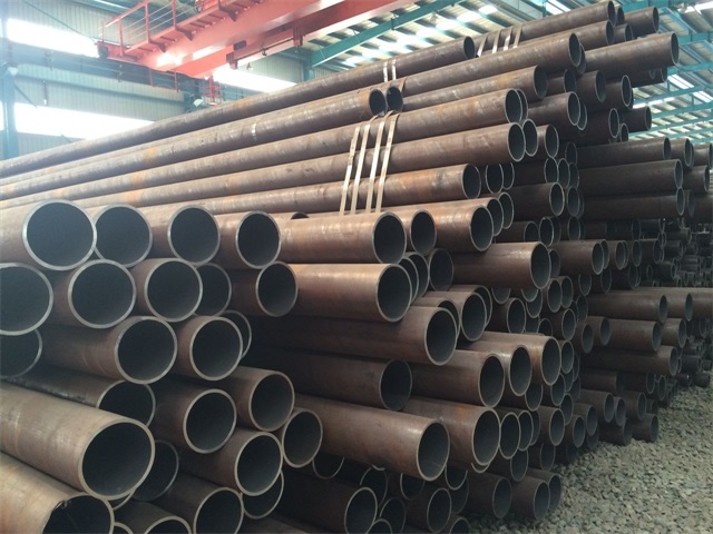 海西化肥设备用高压无缝钢管