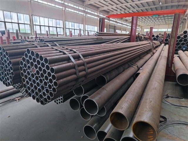 海西12cr1movg高压无缝钢管