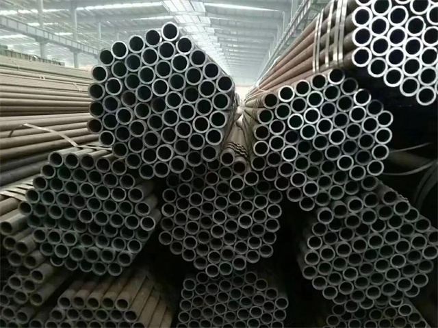 海西20#石油裂化用无缝钢管